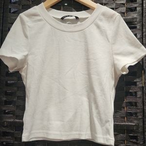 🐞6/36🐞 Shein Cropped tee